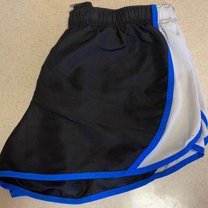 Athletic works shorts